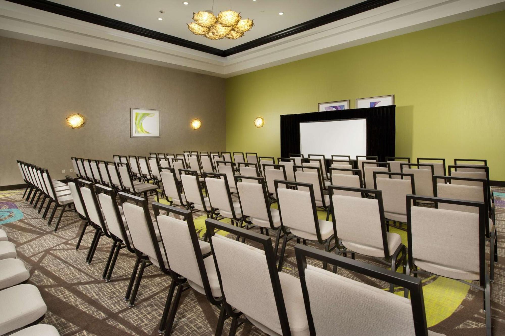 Hilton Garden Inn College Station Ngoại thất bức ảnh
